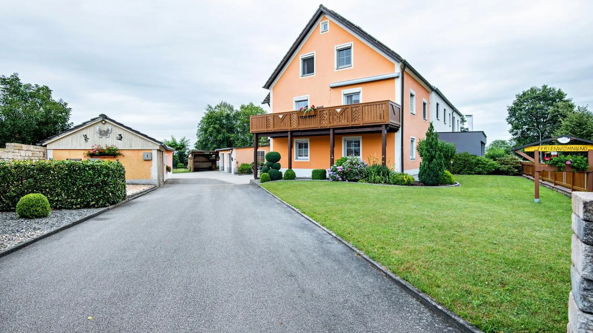 Apartment Ferienwohnung Gruber Bodenwohr